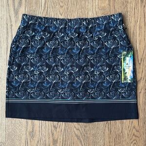 Kyoden Golf Skort Blue Floral – Size Large – NWT